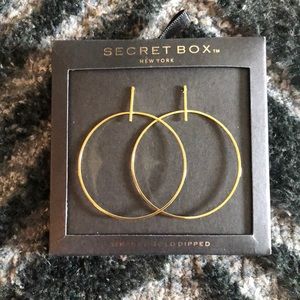 New!! Super flattering 14k gold dipped Earrings!!